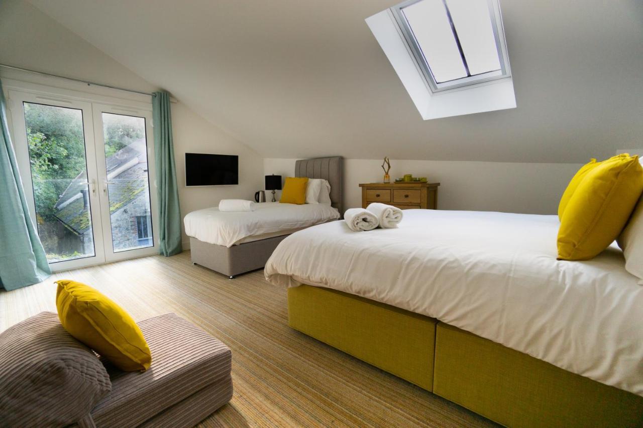 Largigi Rooms, Close To The Beach And Town Centre, Parking Available 莱姆里吉斯 外观 照片