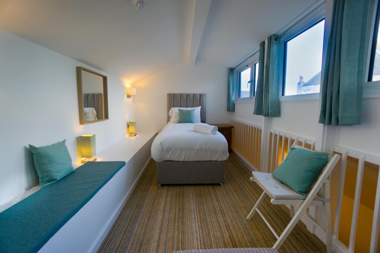 Largigi Rooms, Close To The Beach And Town Centre, Parking Available 莱姆里吉斯 外观 照片
