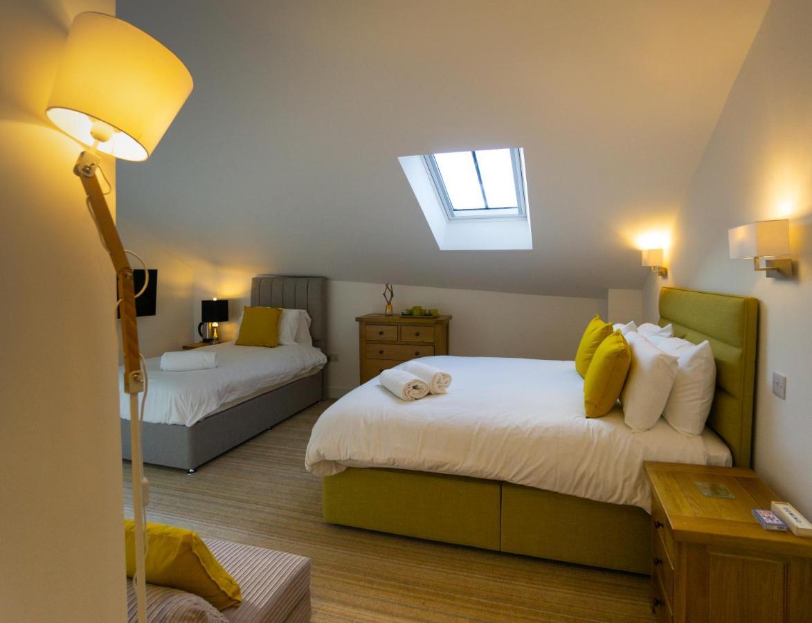 Largigi Rooms, Close To The Beach And Town Centre, Parking Available 莱姆里吉斯 外观 照片